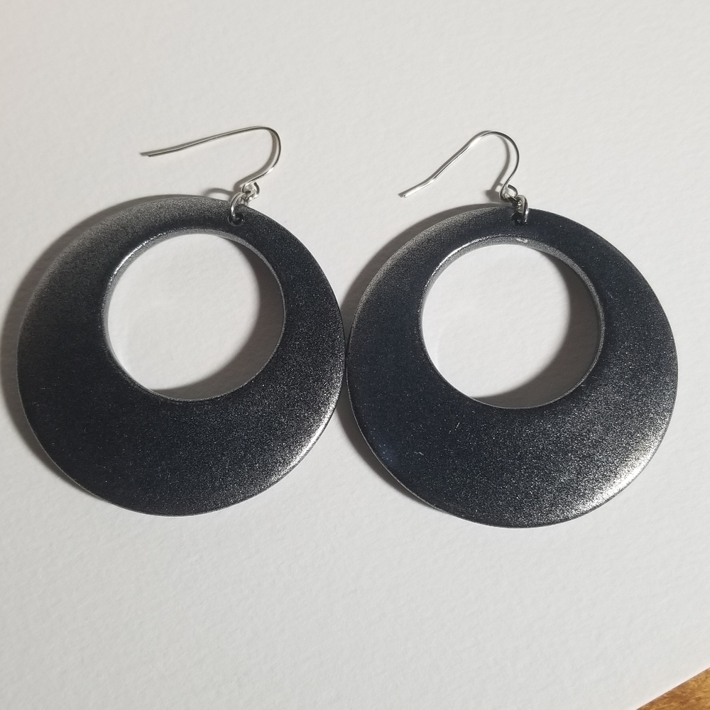 Hoop disc earrings dark silver tone hook earwires - Picture 5 of 8